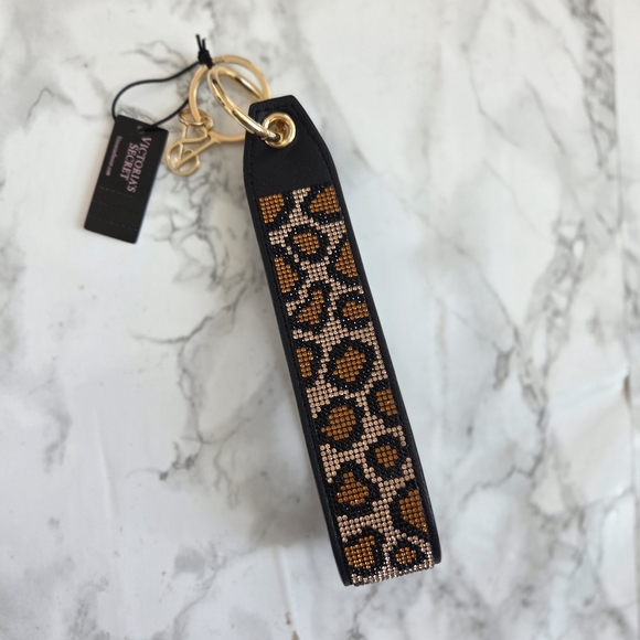 Victoria’s Secret Bling Wristlet Strap Keychain Animal Print - Picture 5 of 6